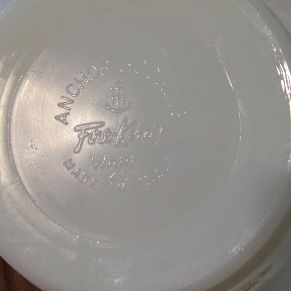 Fire King Anchor Hocking  Green Meadow Dessert Bowls & Custard Dish - Picture 4 of 4